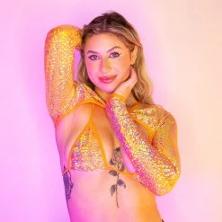 RAVELAND DASH OF SPARKLE SHRUG TOP WITH BUCKLE