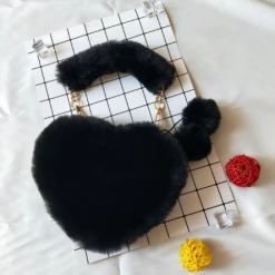 Raveland NEW ARRIVALS Full Of Love Fuzzy Purse