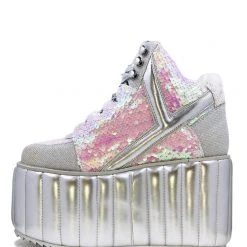 YRU QOZMO MOON SILVER SHOES