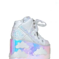 YRU QOZMO SKY SKY SHOES