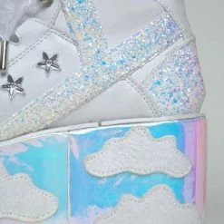 YRU QOZMO SKY SKY SHOES